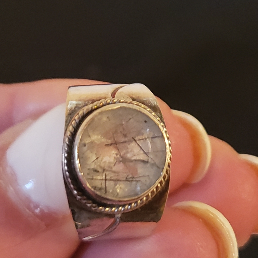 Ring - Picture 4 of 4